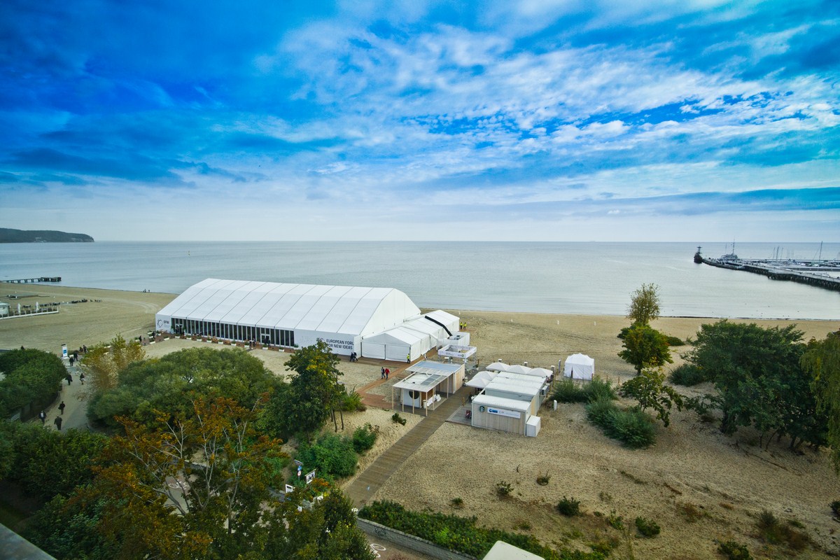 efni_2016_00073_m